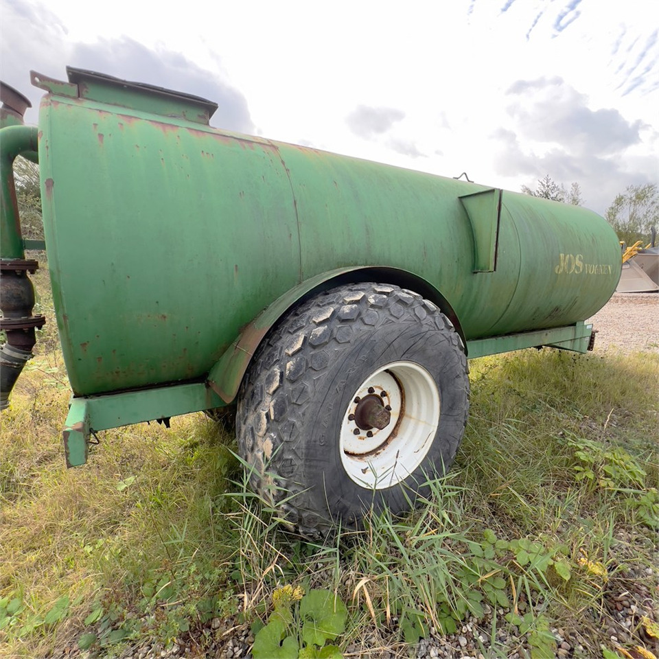 JOS 9 - 液罐拖车:图5 JOS 9 - 液罐拖车:图5