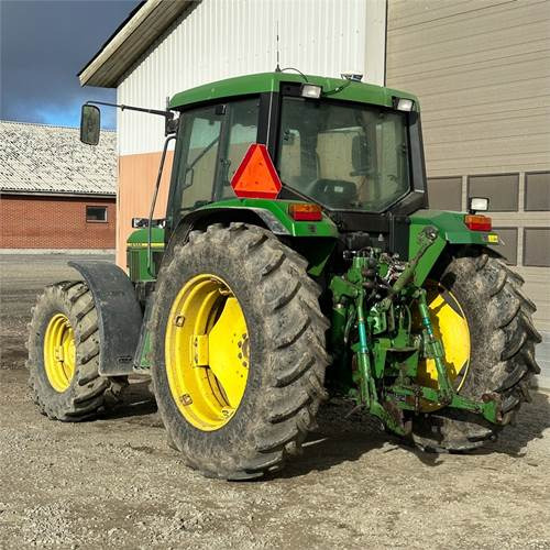 John Deere 6300 - 拖拉机:图3 John Deere 6300 - 拖拉机:图3