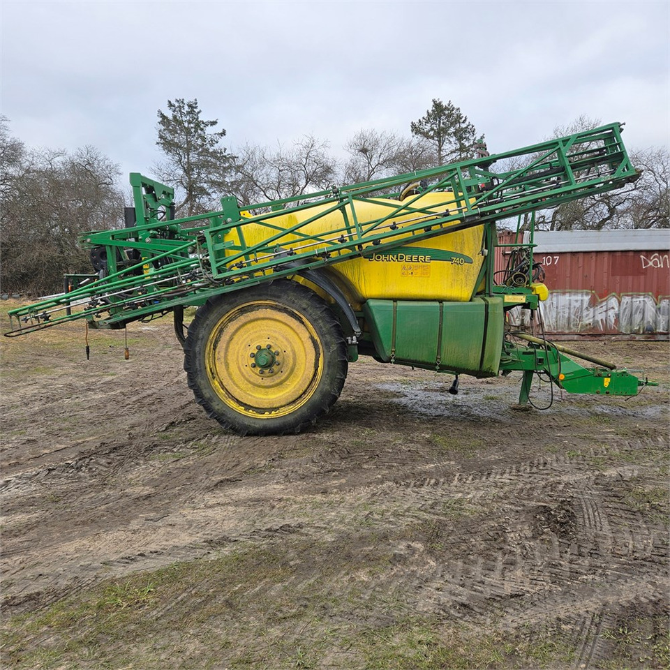 John Deere TRSP 740/25 - 喷雾机:图2 John Deere TRSP 740/25 - 喷雾机:图2