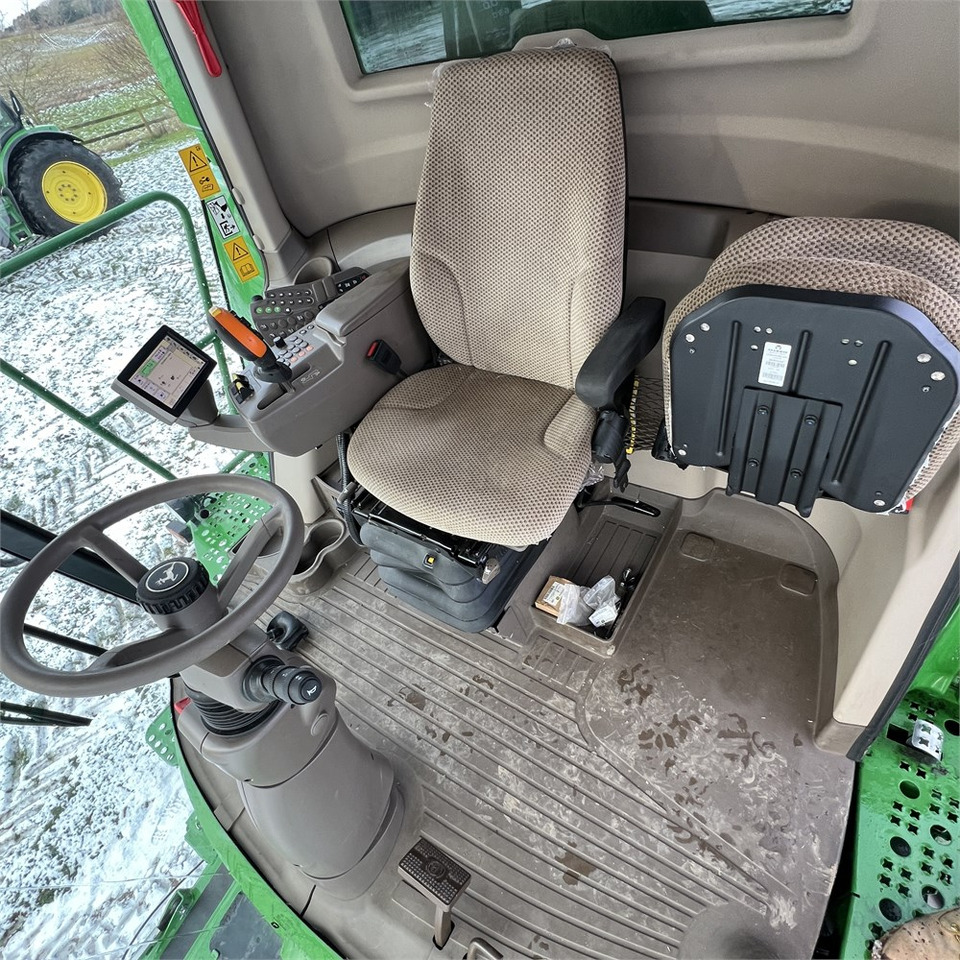 收割机 John Deere W540i：图13
