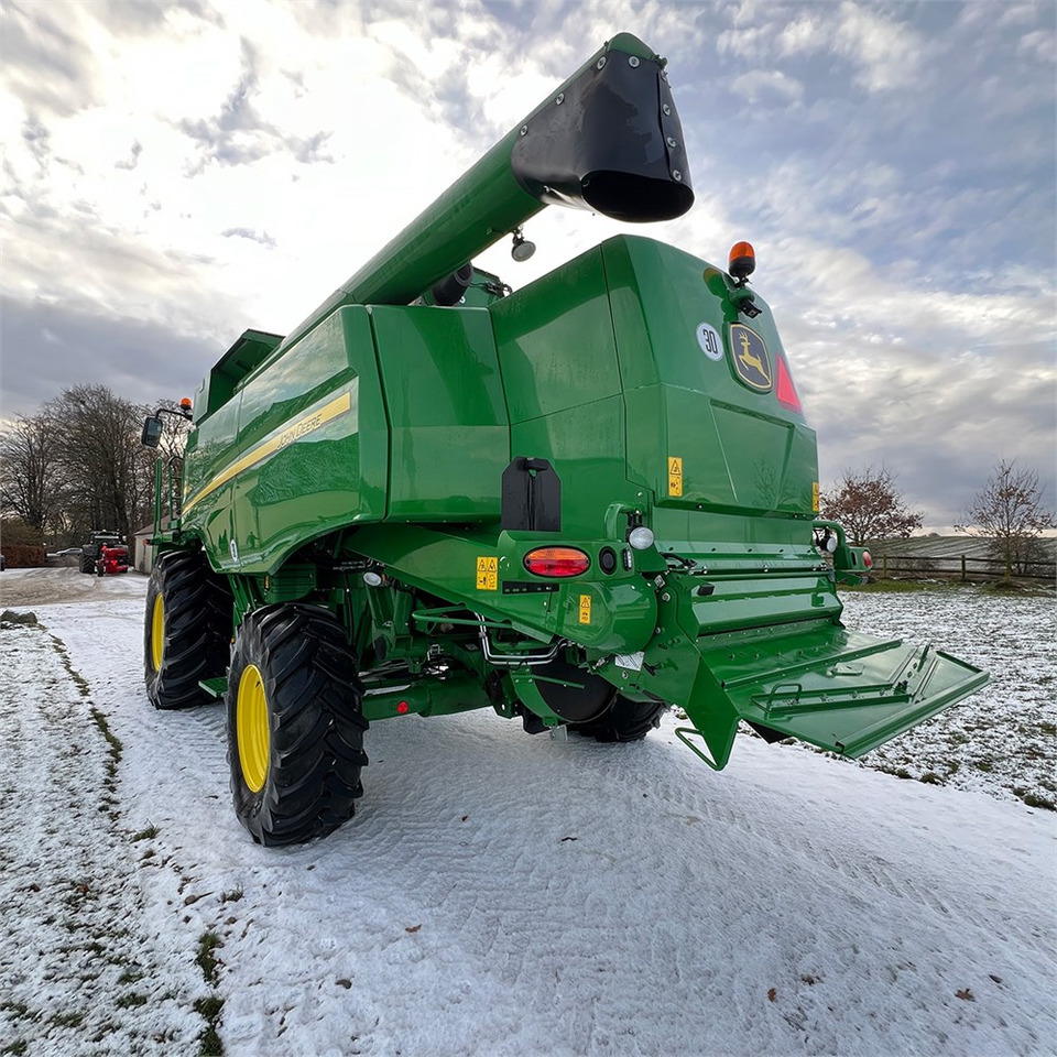 收割机 John Deere W540i：图10