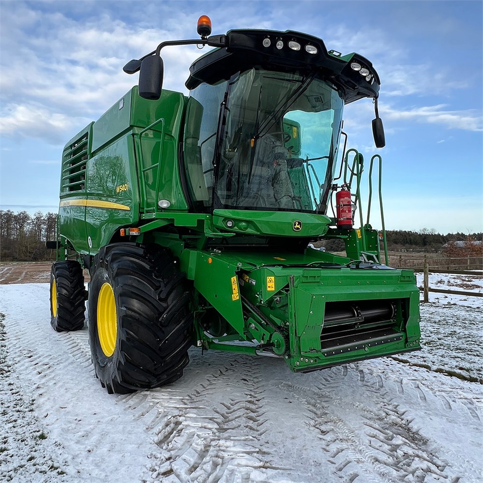 收割机 John Deere W540i：图7