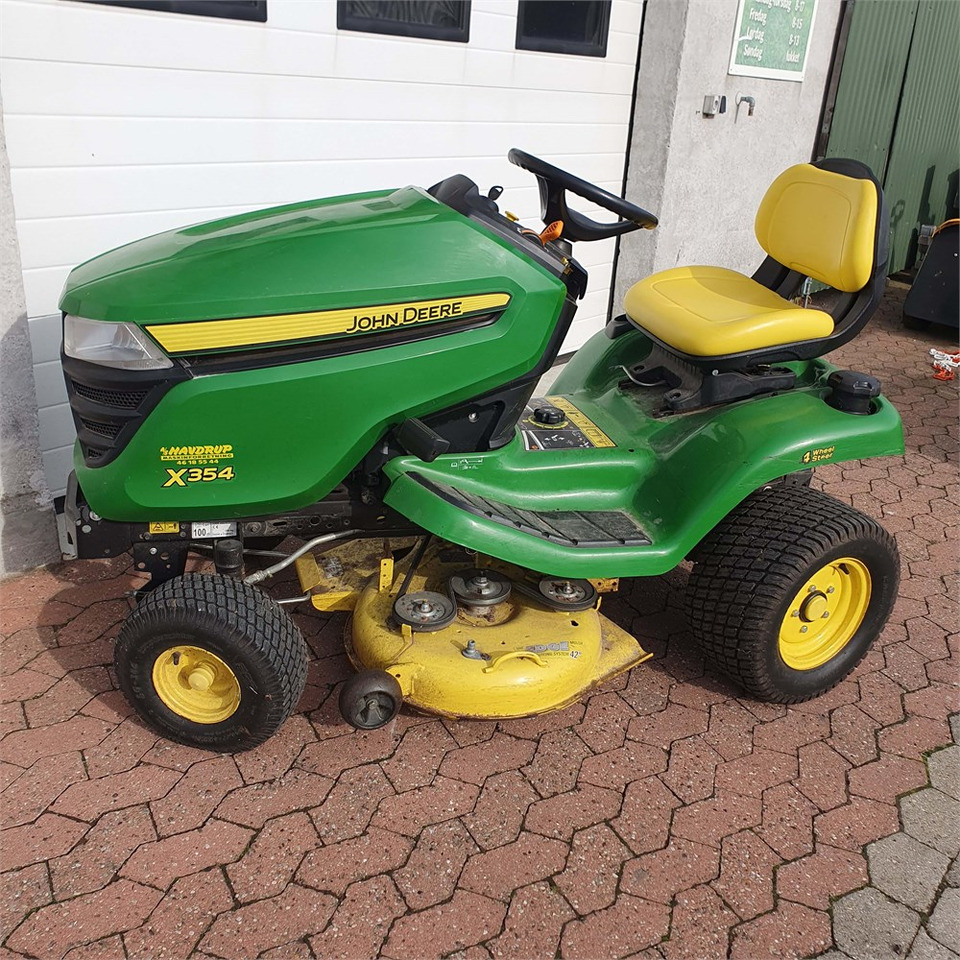 John Deere X354 - 园林割草机:图2 John Deere X354 - 园林割草机:图2