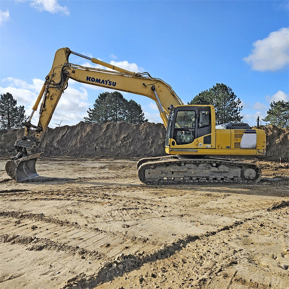 Komatsu PC240 LC-8 - 履带式挖掘机:图2 Komatsu PC240 LC-8 - 履带式挖掘机:图2