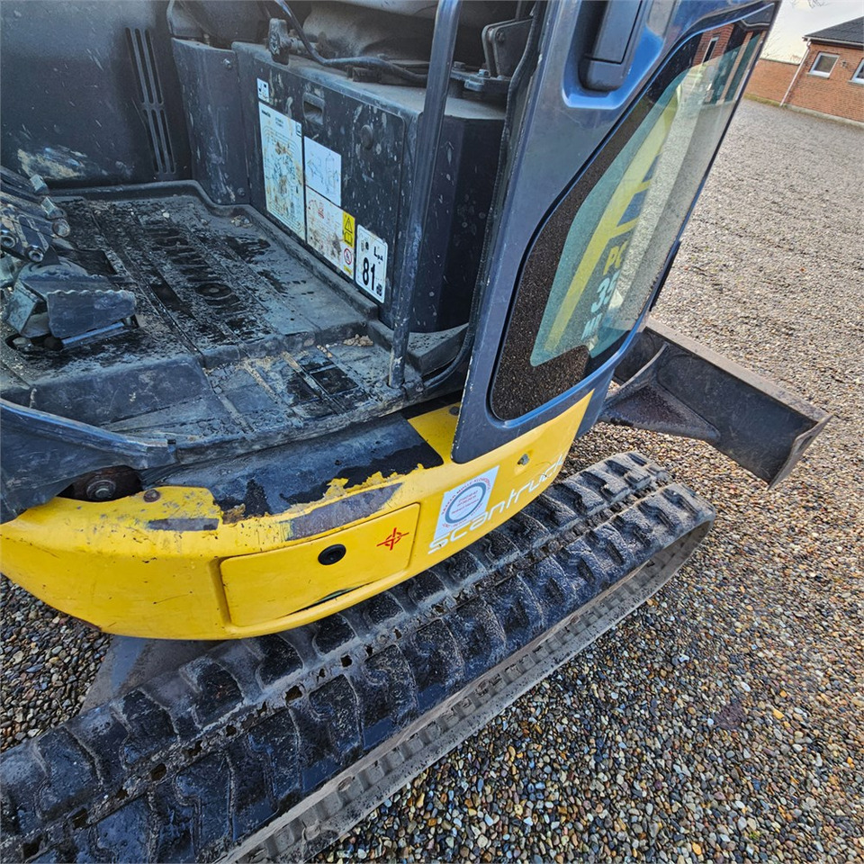 Komatsu PC35MR-3 租赁 Komatsu PC35MR-3:图20 Komatsu PC35MR-3 租赁 Komatsu PC35MR-3:图20