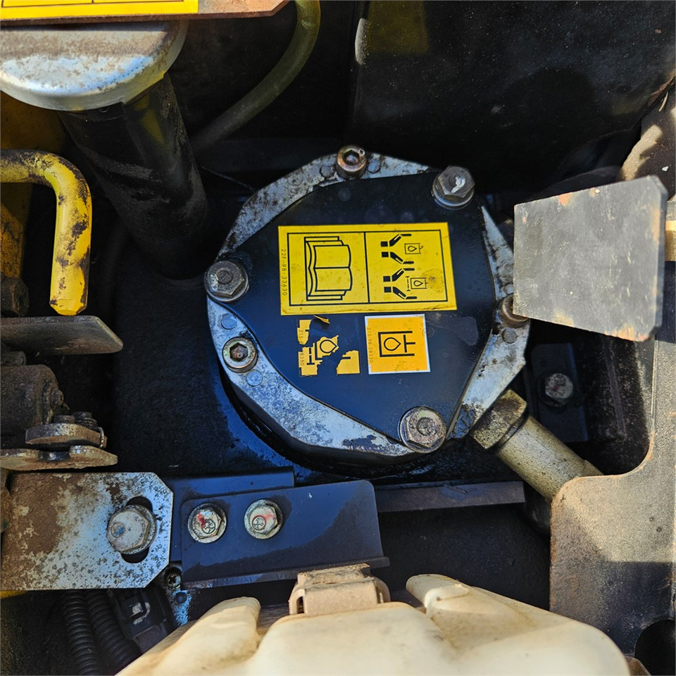 Komatsu PC35MR-3 租赁 Komatsu PC35MR-3:图35 Komatsu PC35MR-3 租赁 Komatsu PC35MR-3:图35