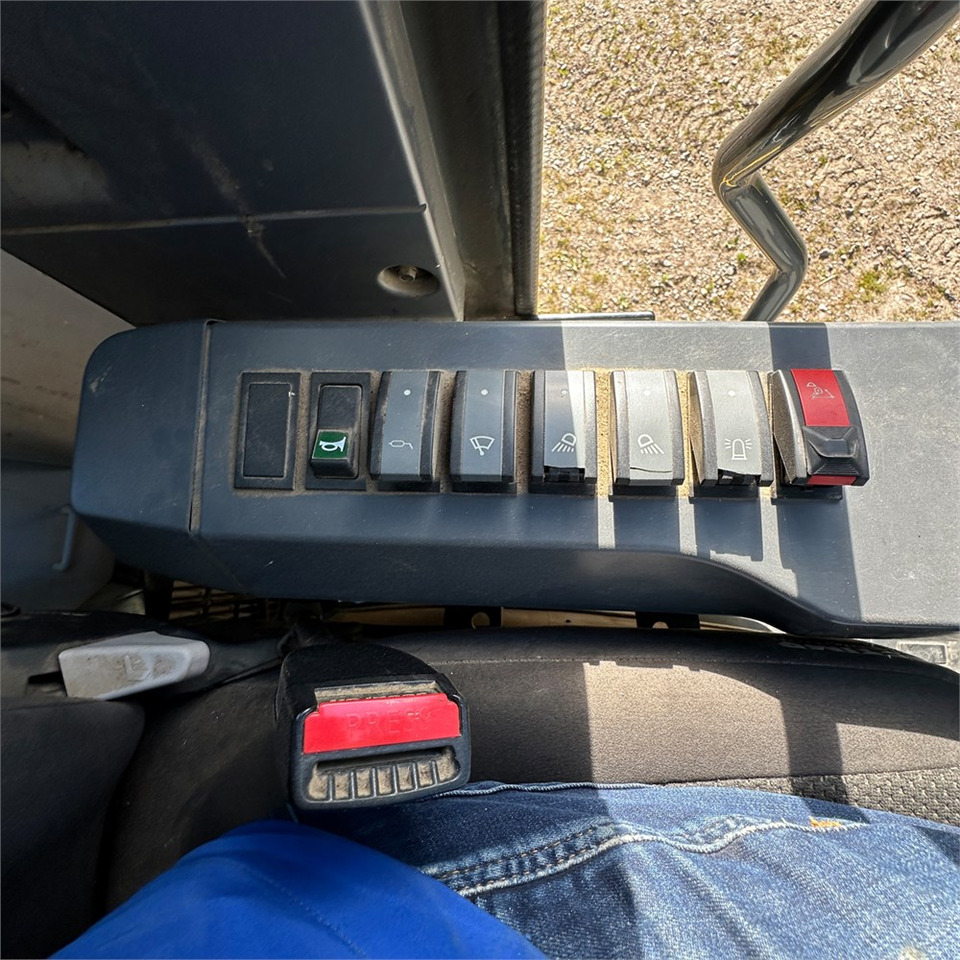 轮式挖掘机 Komatsu PW148-11：图40