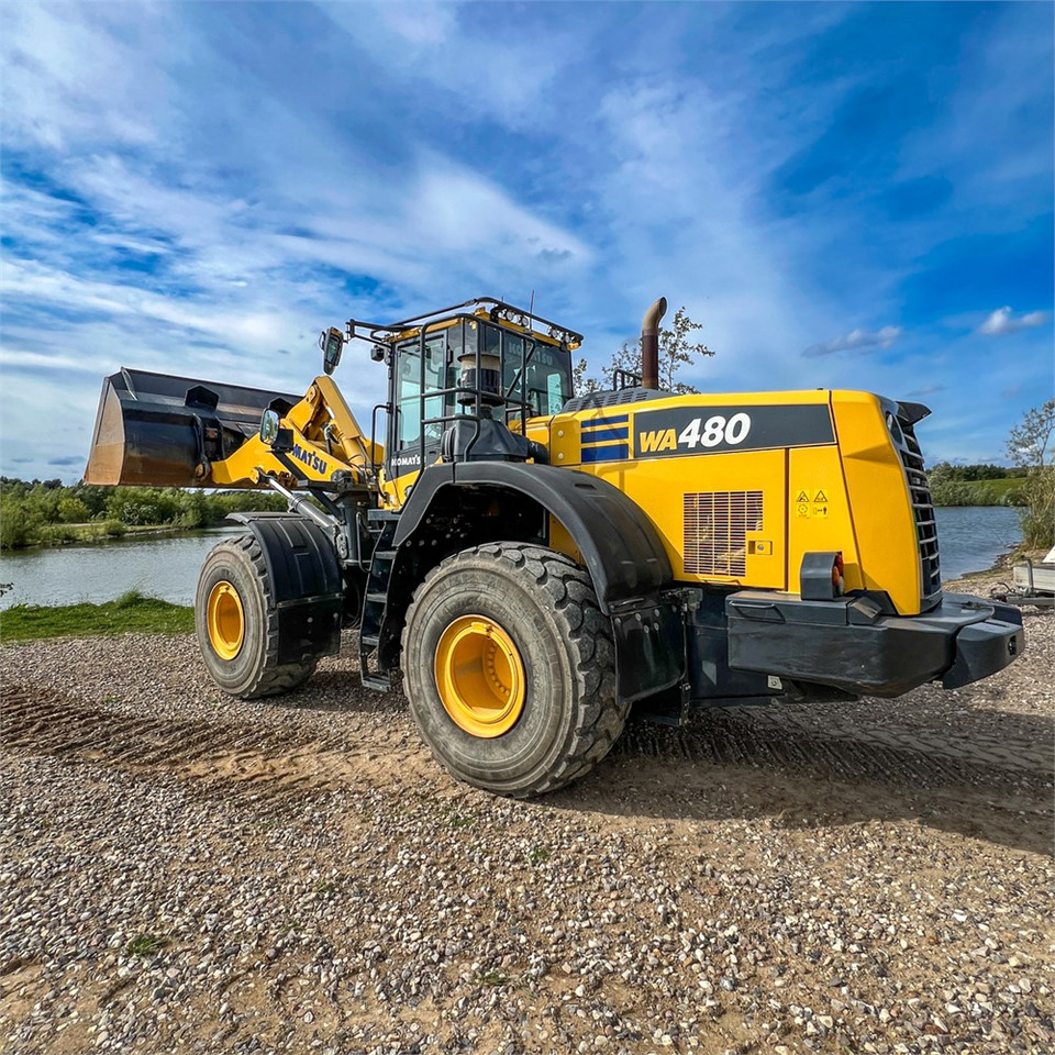 Komatsu WA480-8 - 轮式装载机:图4 Komatsu WA480-8 - 轮式装载机:图4