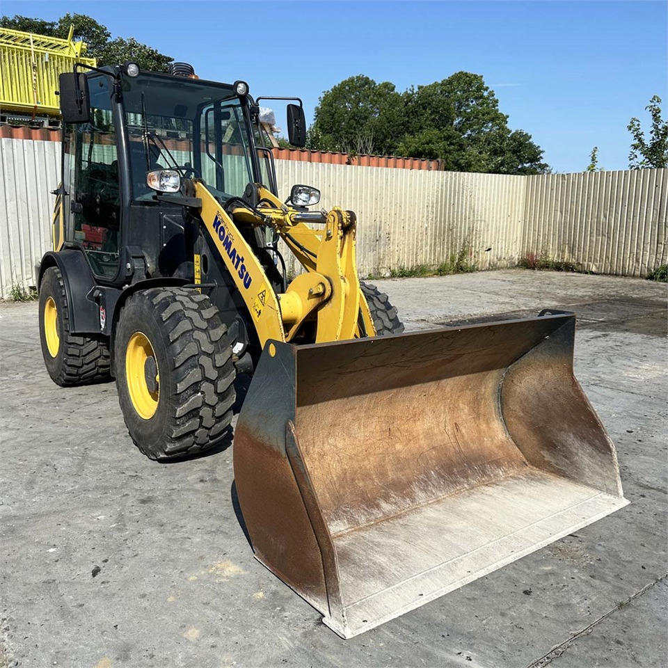 Komatsu WA70M - 轮式装载机:图5 Komatsu WA70M - 轮式装载机:图5