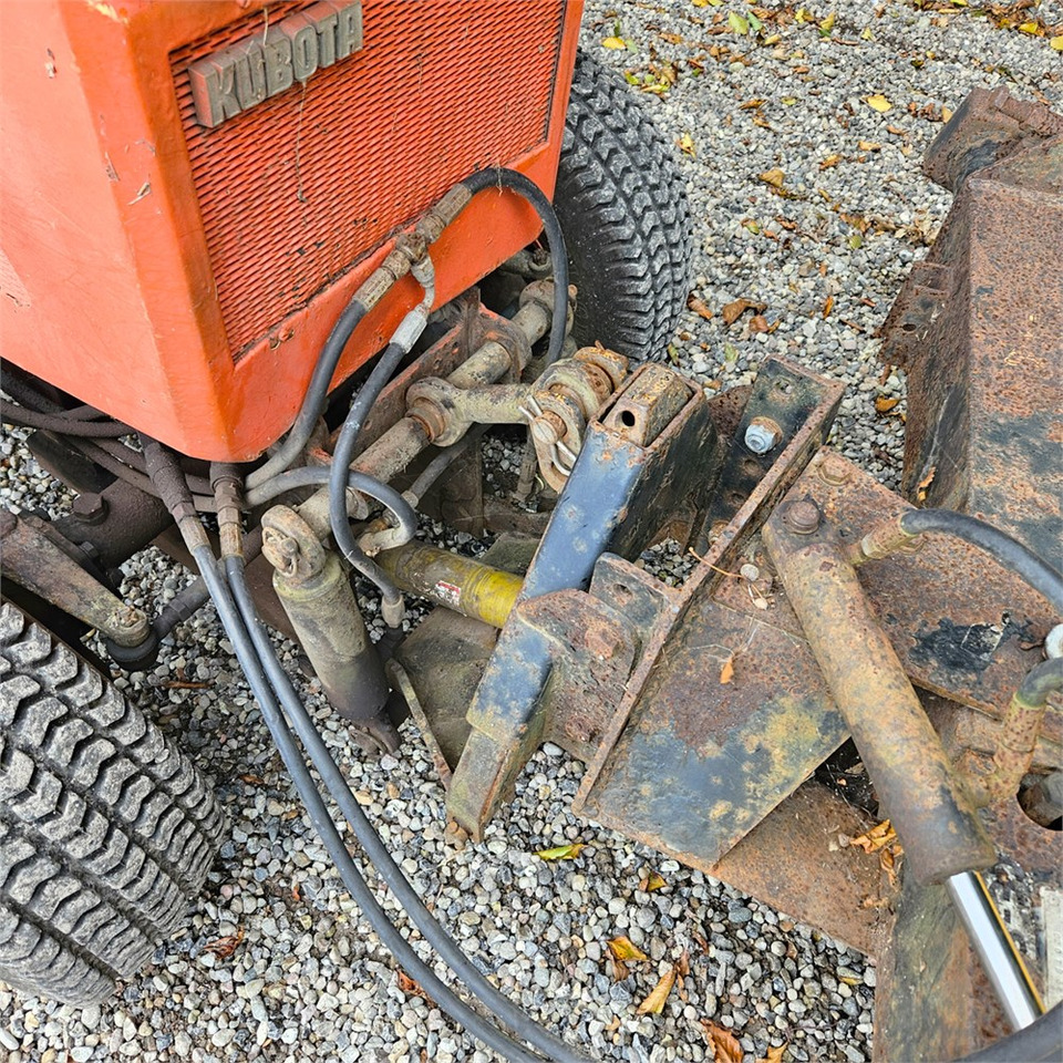 Kubota B8200 租赁 Kubota B8200：图26