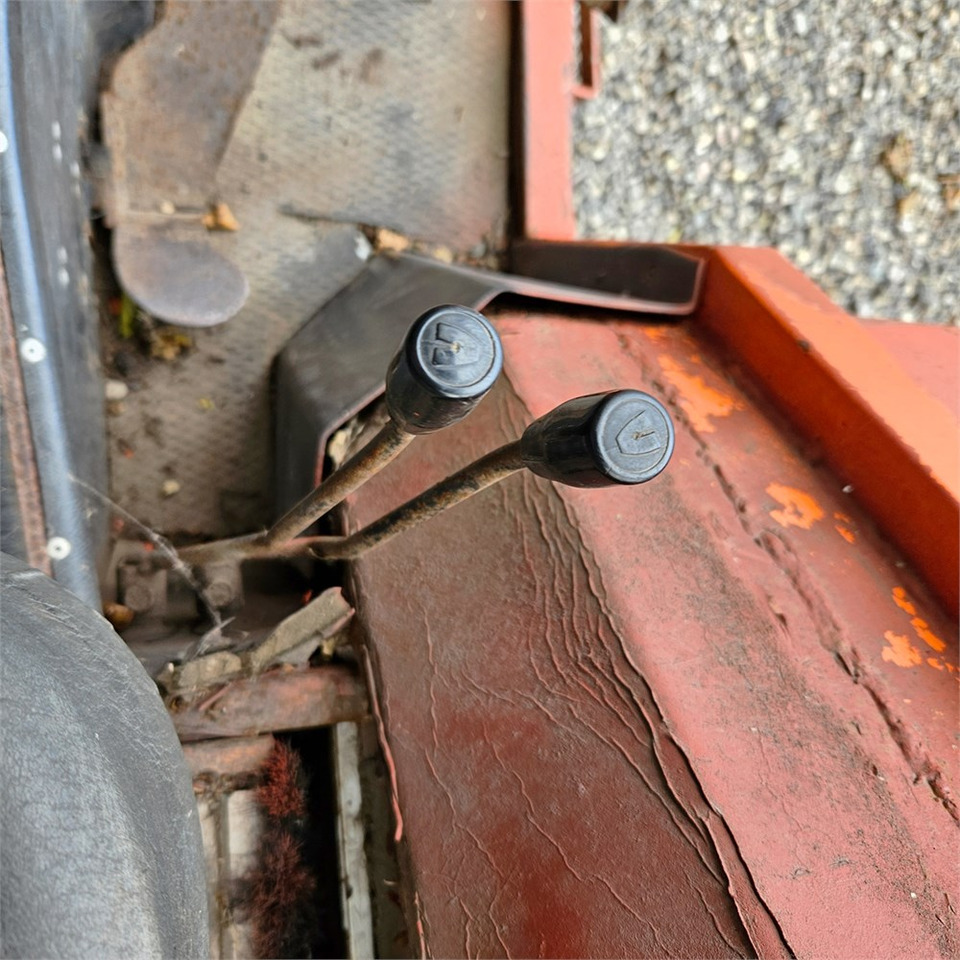 Kubota B8200 租赁 Kubota B8200：图12