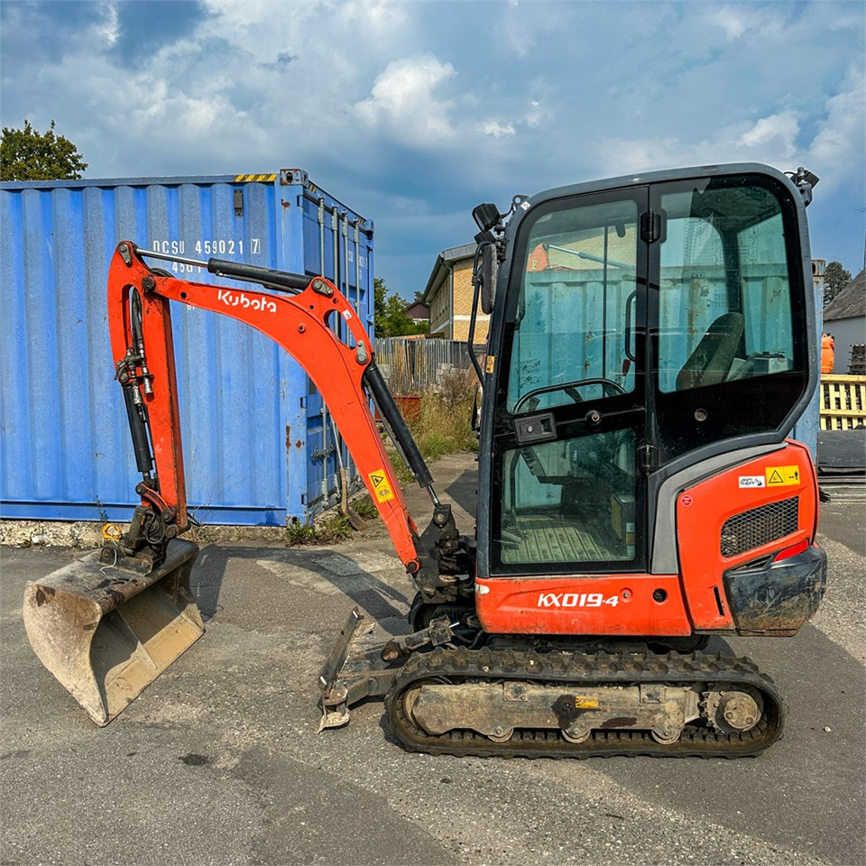 Kubota KX019-4 - 小型挖掘机:图2 Kubota KX019-4 - 小型挖掘机:图2