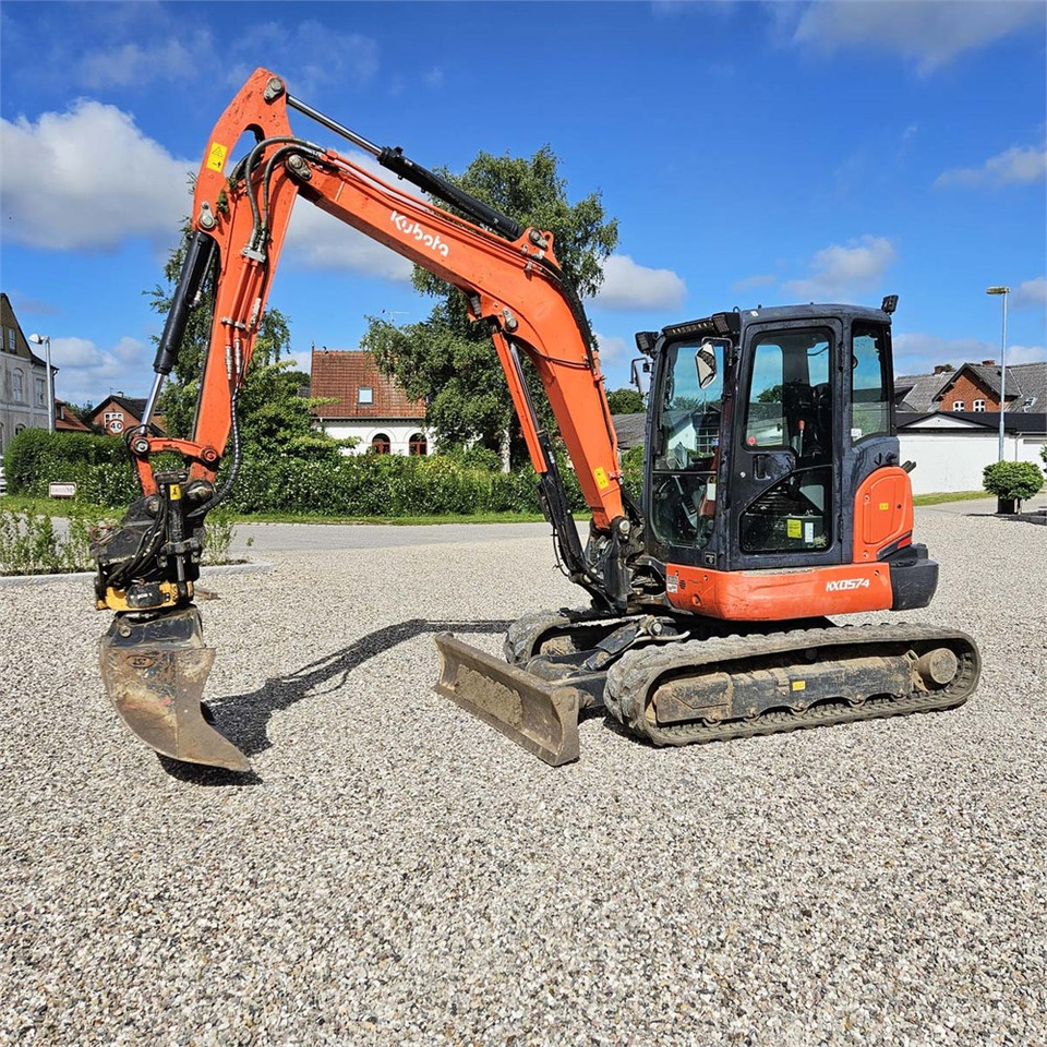 Kubota KX057-4 - 小型挖掘机:图3 Kubota KX057-4 - 小型挖掘机:图3