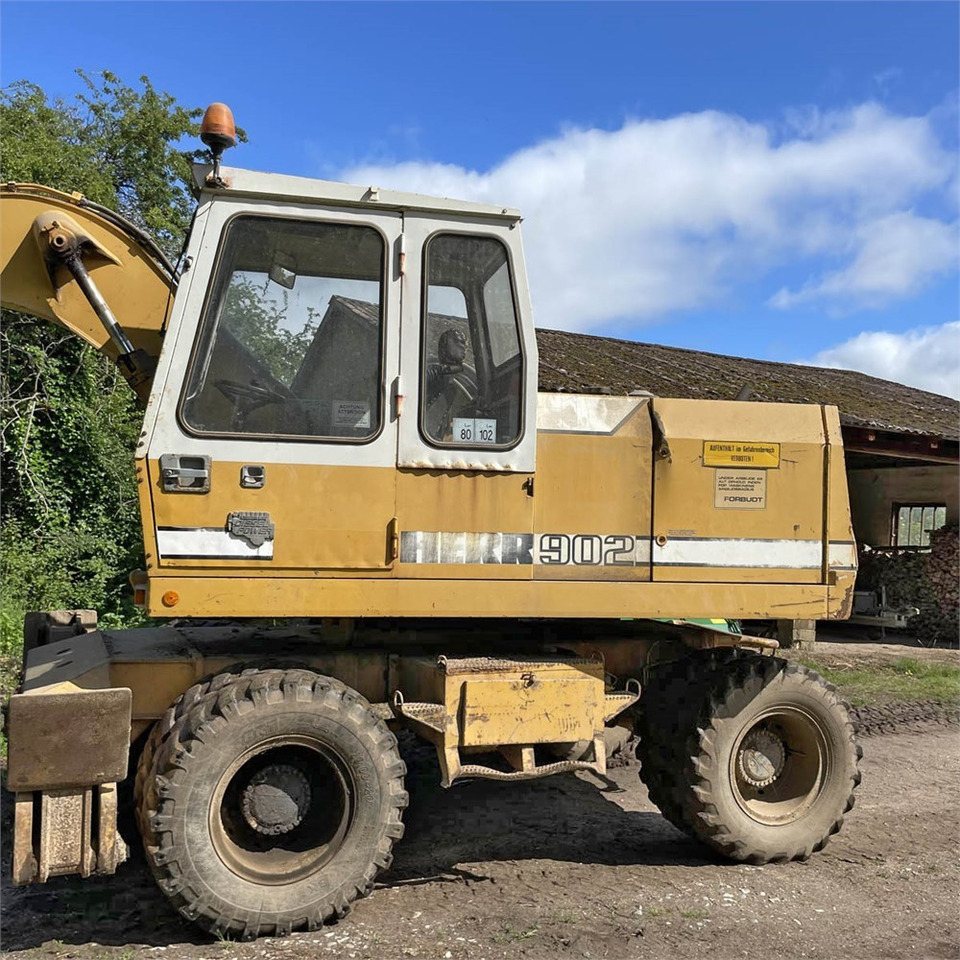 Liebherr A 902 - 轮式挖掘机:图3 Liebherr A 902 - 轮式挖掘机:图3