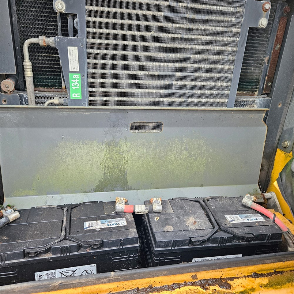 履带式挖掘机 Liebherr R900 C Litronic：图28