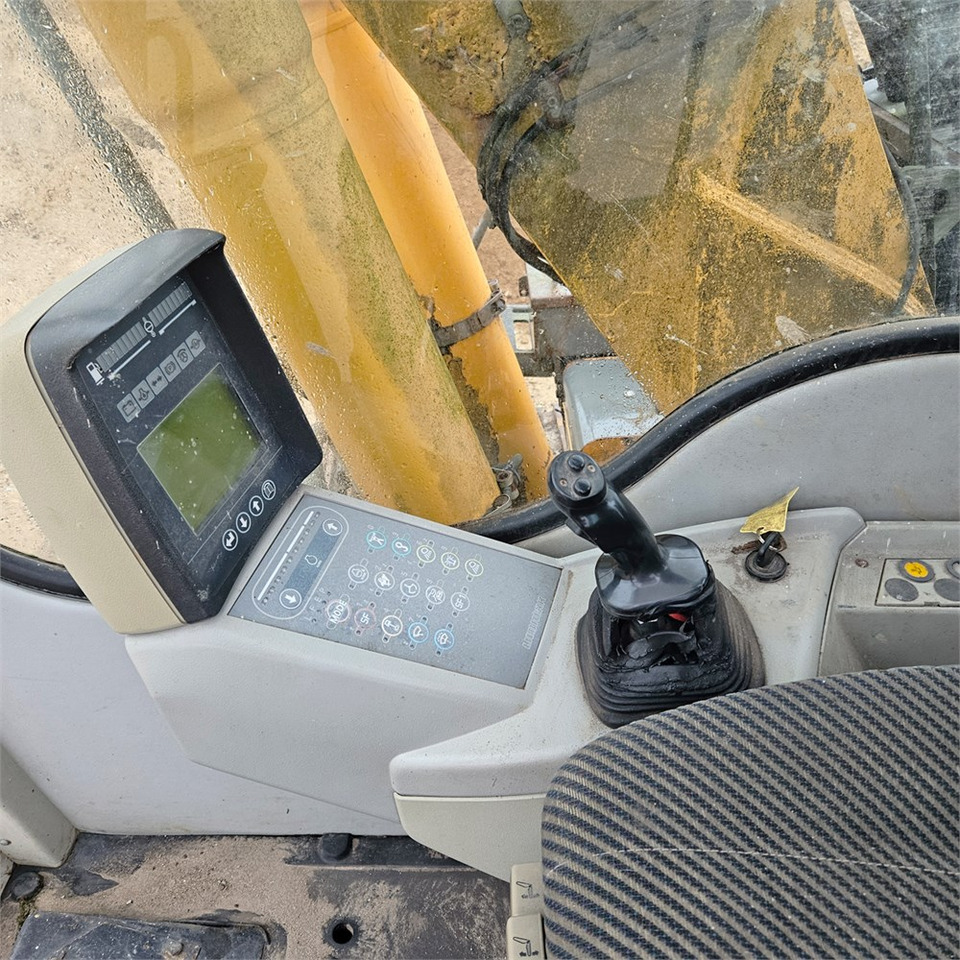 履带式挖掘机 Liebherr R900 C Litronic：图12