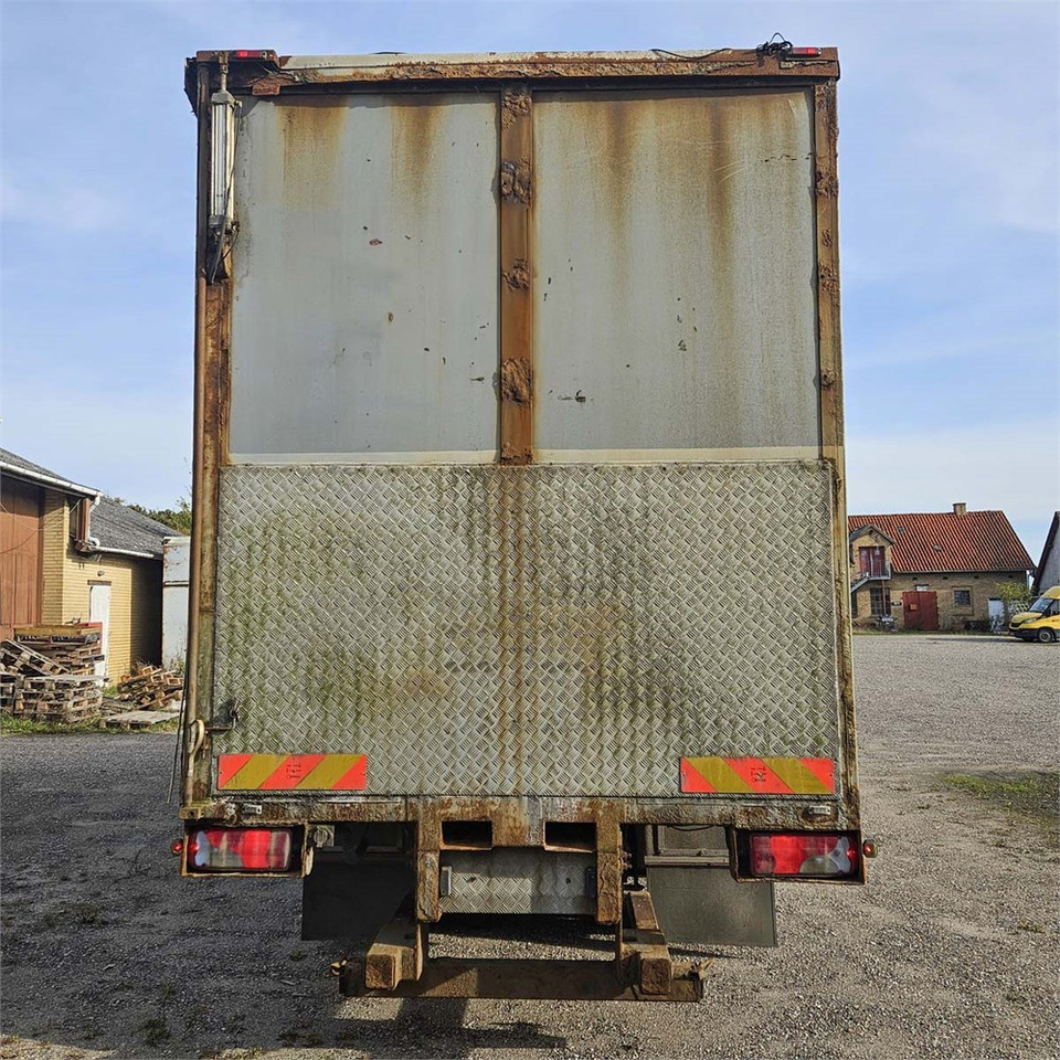 MAN Tg a 26.350 - 厢式卡车:图5 MAN Tg a 26.350 - 厢式卡车:图5
