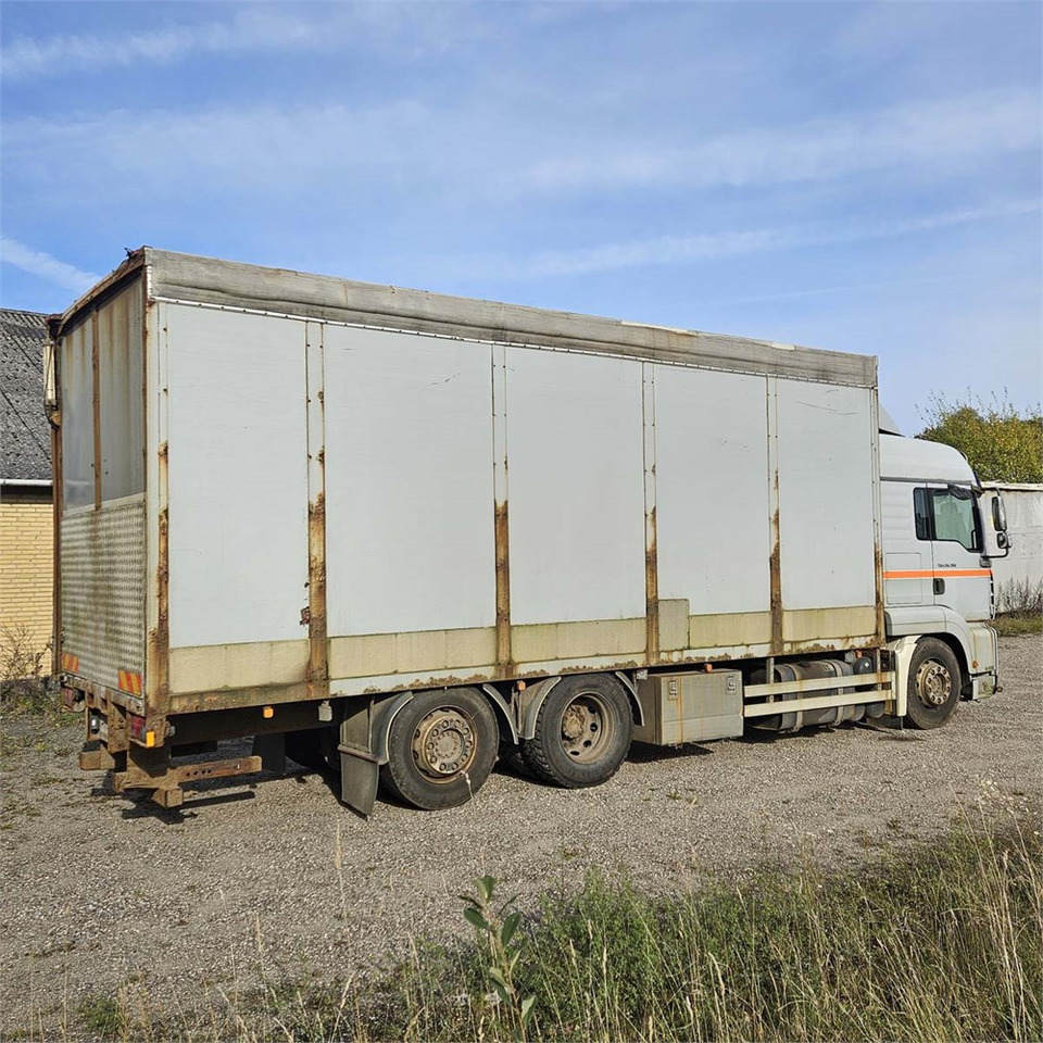 MAN Tg a 26.350 - 厢式卡车:图4 MAN Tg a 26.350 - 厢式卡车:图4