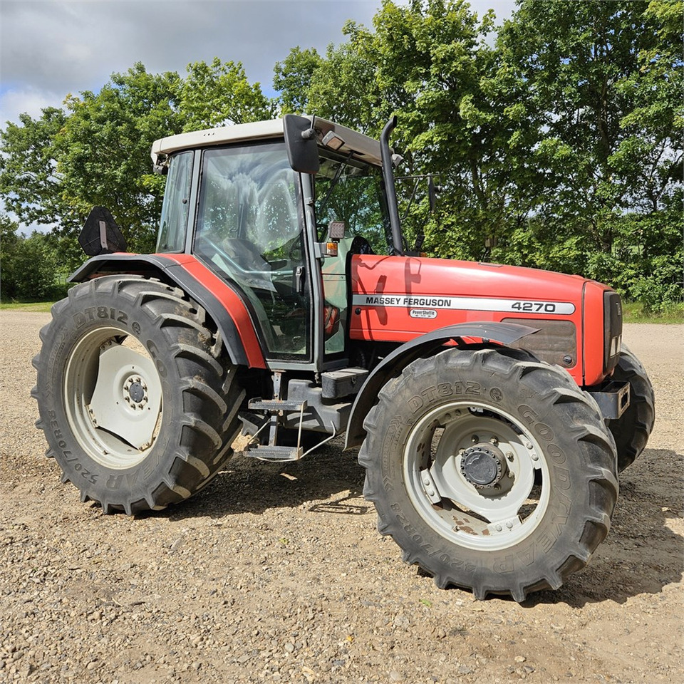 Massey Ferguson 4270 - 拖拉机:图1 Massey Ferguson 4270 - 拖拉机:图1