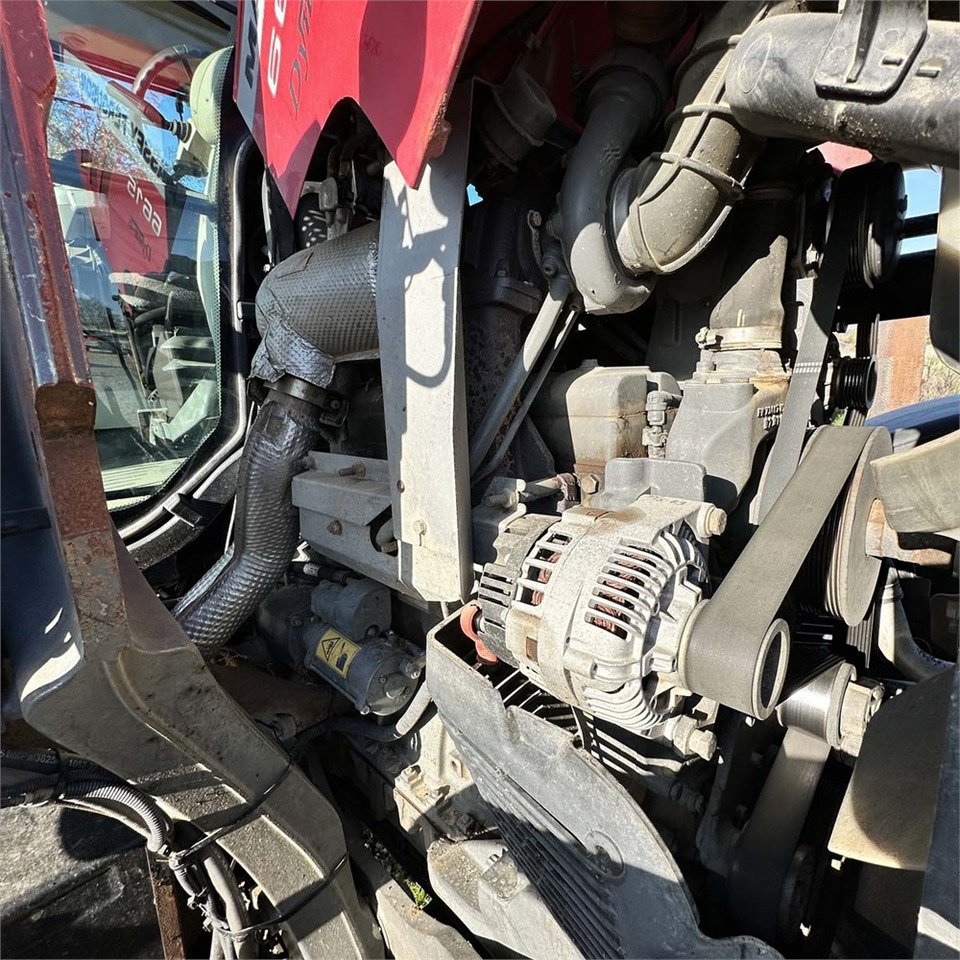 拖拉机 Massey Ferguson 6615：图35