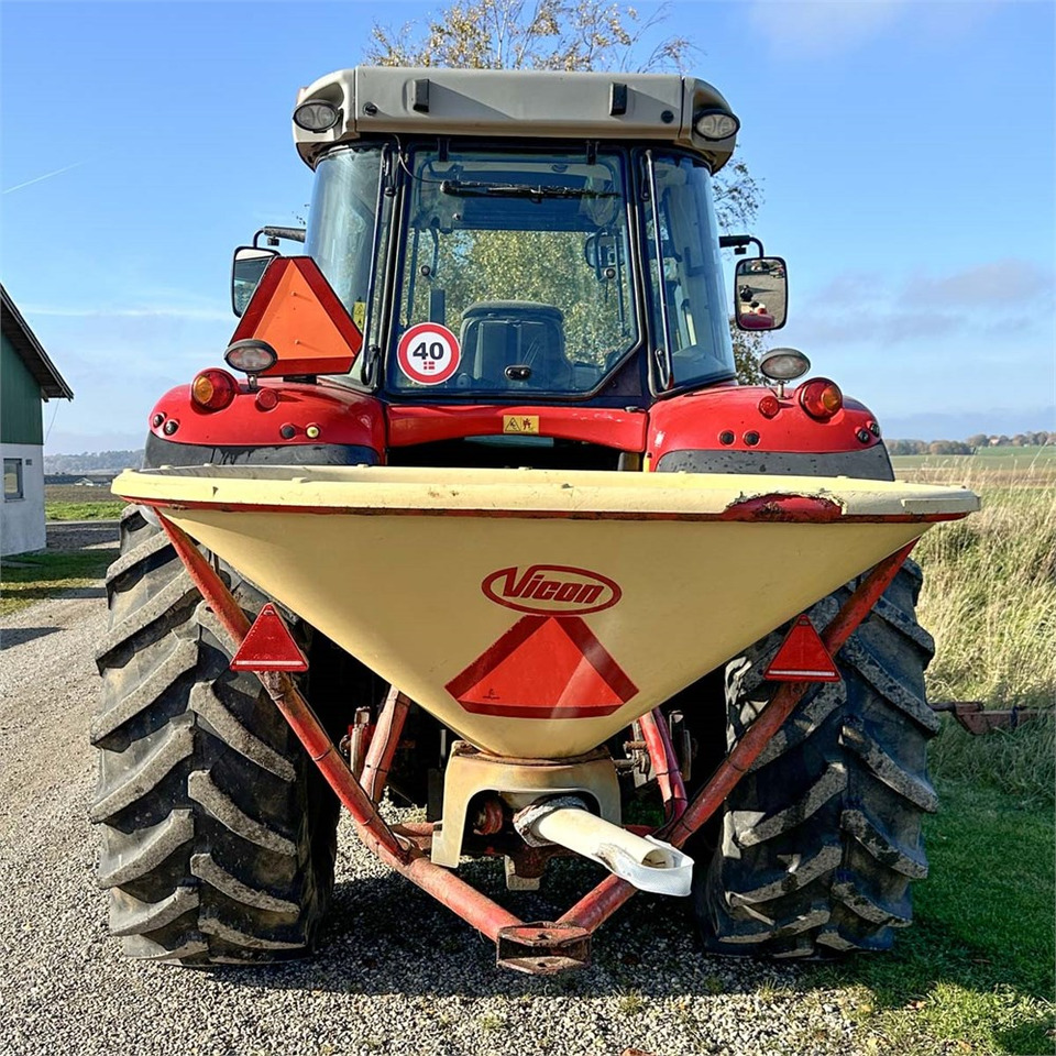 拖拉机 Massey Ferguson 6615：图6