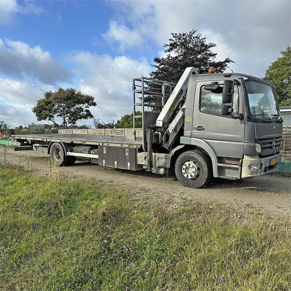 Mercedes Atego 1524 LL - 栏板式/ 平板卡车, 起重车:图1 Mercedes Atego 1524 LL - 栏板式/ 平板卡车, 起重车:图1