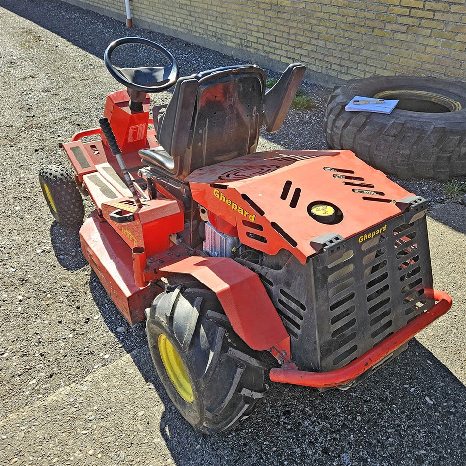 Mowertech Ghepard - 园林割草机:图4 Mowertech Ghepard - 园林割草机:图4