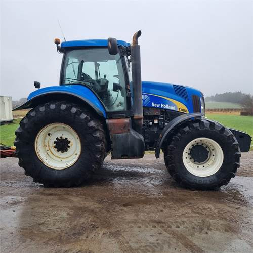 New Holland T8050 Class 5 - 拖拉机:图2 New Holland T8050 Class 5 - 拖拉机:图2