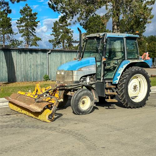 New Holland TS90 - 拖拉机:图4 New Holland TS90 - 拖拉机:图4
