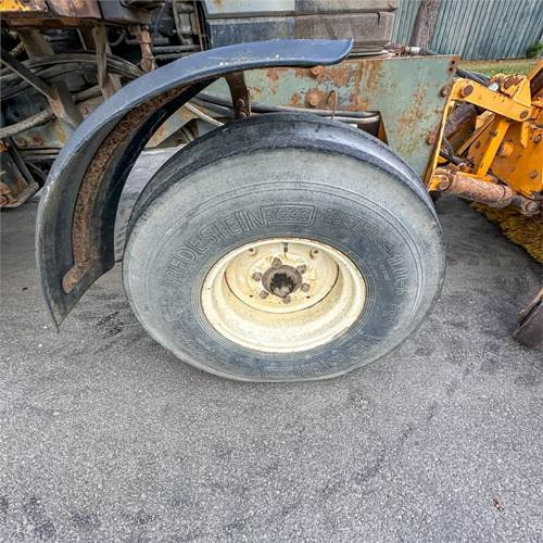 New Holland TS90 租赁 New Holland TS90：图42