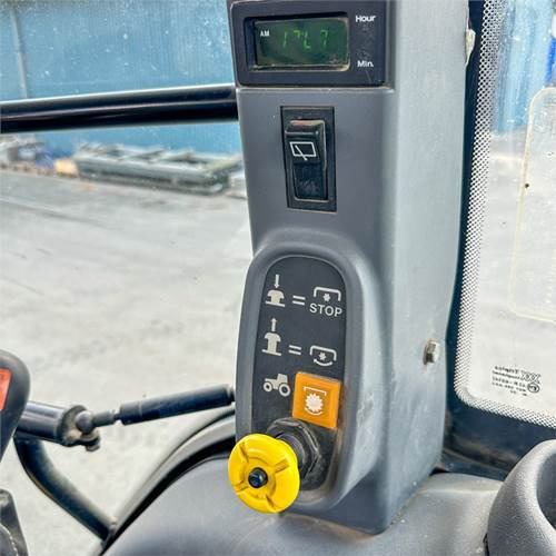 New Holland TS90 租赁 New Holland TS90：图19
