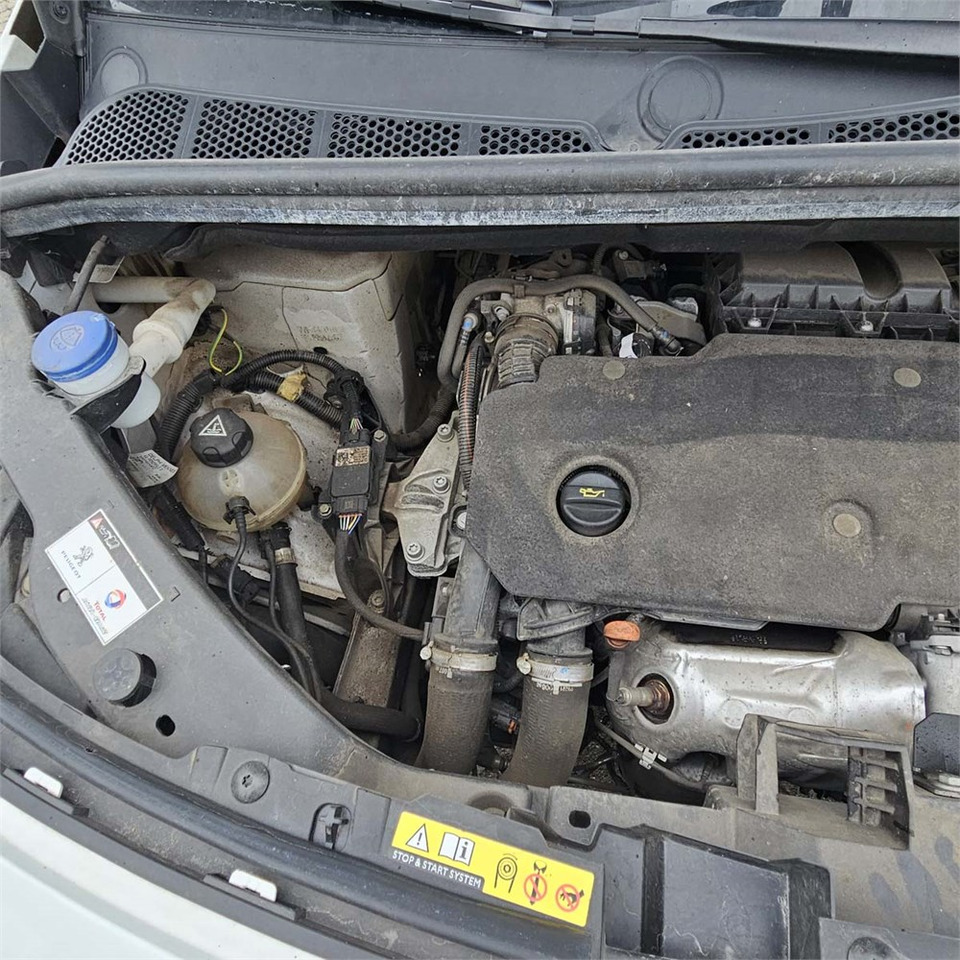 紧凑型面包车 Peugeot Partner 1,5 Blue HDI 100 L1:图18 紧凑型面包车 Peugeot Partner 1,5 Blue HDI 100 L1:图18