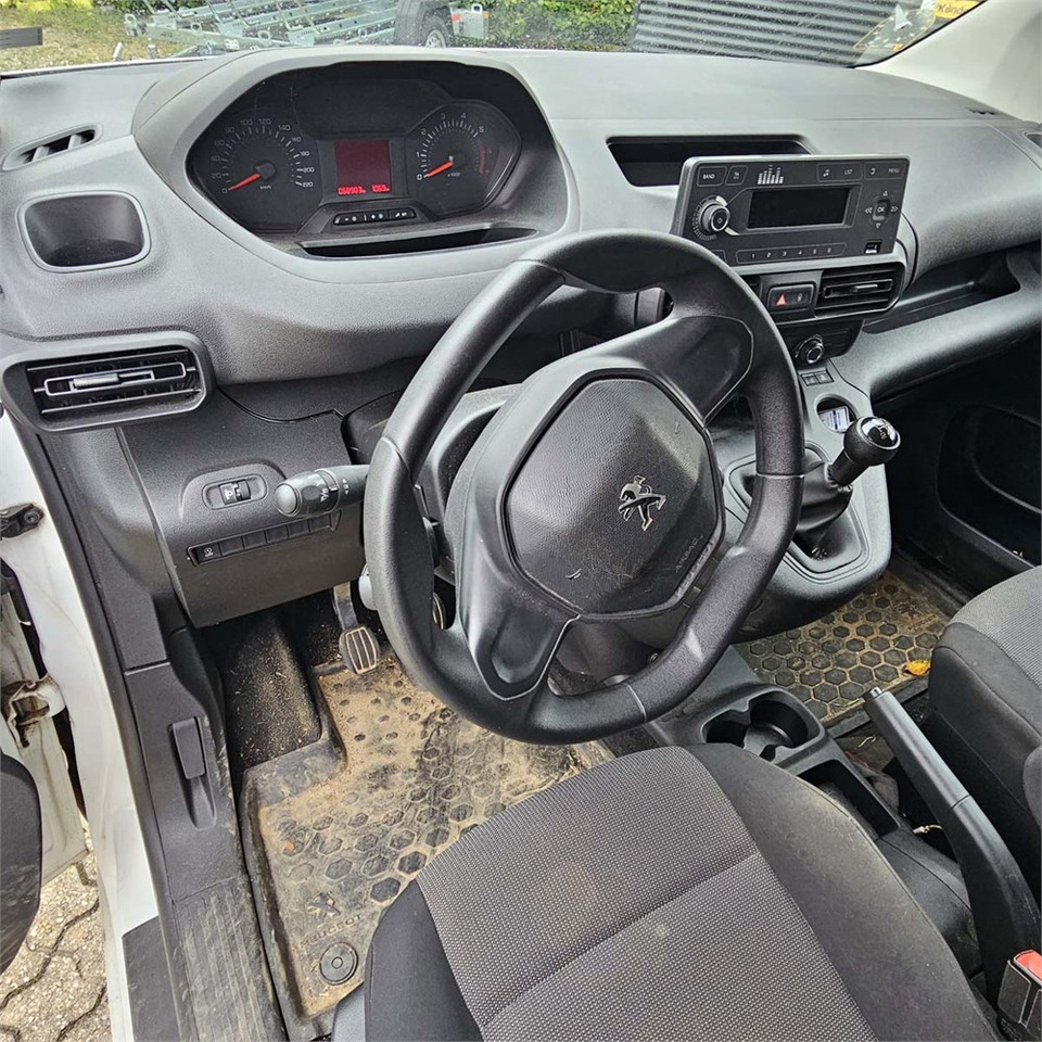 紧凑型面包车 Peugeot Partner 1,5 Blue HDI 100 L1:图13 紧凑型面包车 Peugeot Partner 1,5 Blue HDI 100 L1:图13