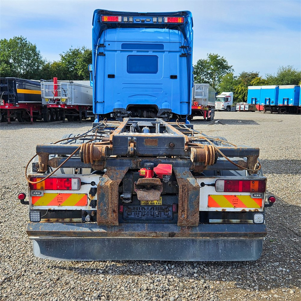 Scania R500 - 集装箱运输车/ 可拆卸车身的卡车:图4 Scania R500 - 集装箱运输车/ 可拆卸车身的卡车:图4