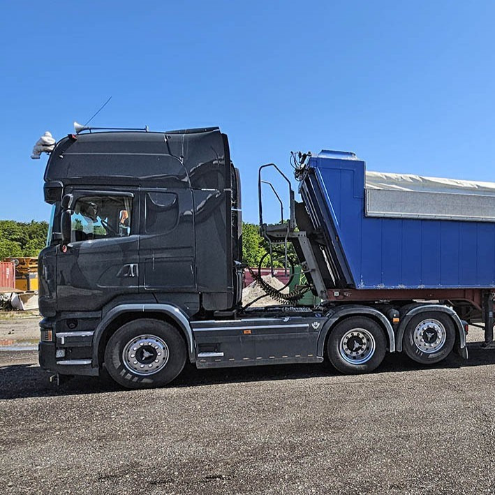 Scania V8 PGR 730 - 牵引车:图2 Scania V8 PGR 730 - 牵引车:图2