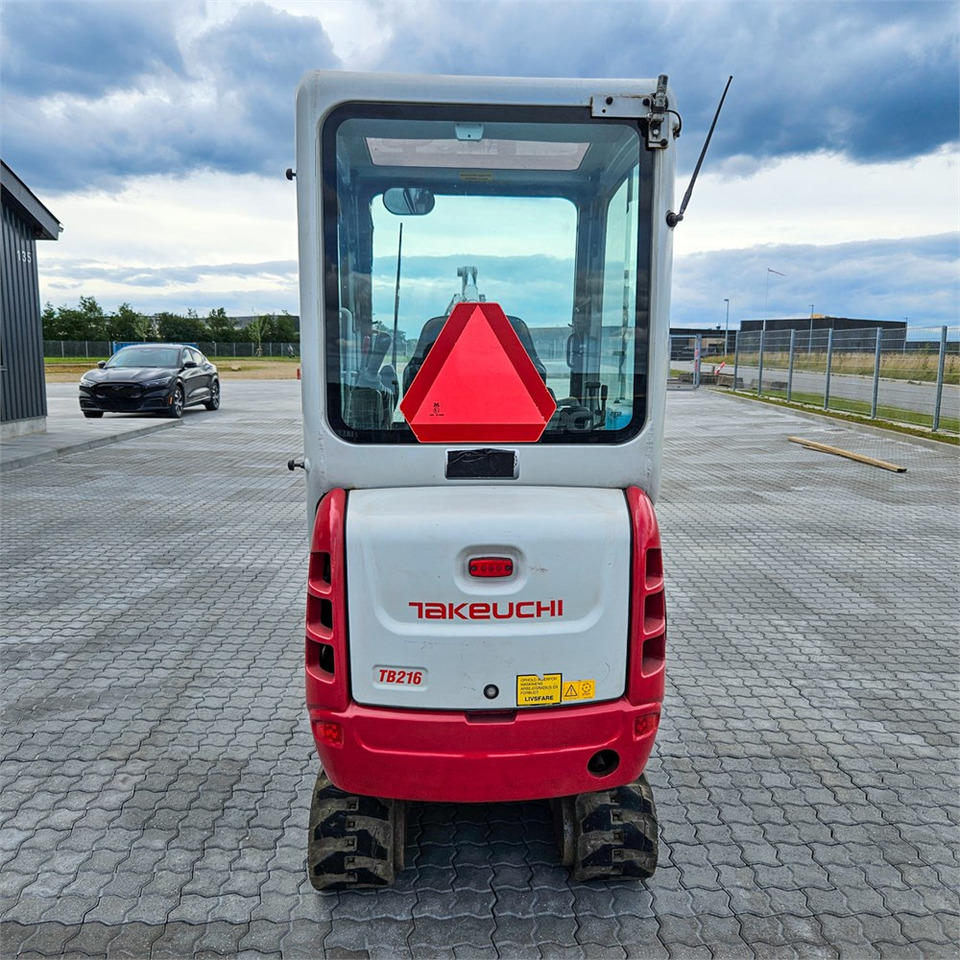 Takeuchi TB216 - 小型挖掘机:图3 Takeuchi TB216 - 小型挖掘机:图3