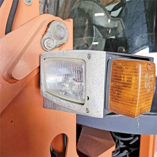 轮式装载机 Terex TL100：图25