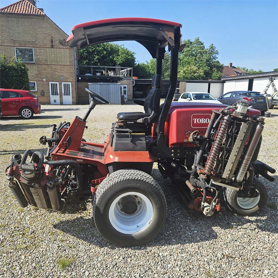Toro Reelmaster 6700-D - 园林割草机:图5 Toro Reelmaster 6700-D - 园林割草机:图5