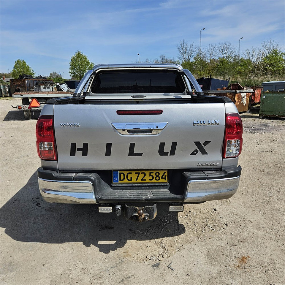 Toyota Hillux - 皮卡车:图4 Toyota Hillux - 皮卡车:图4