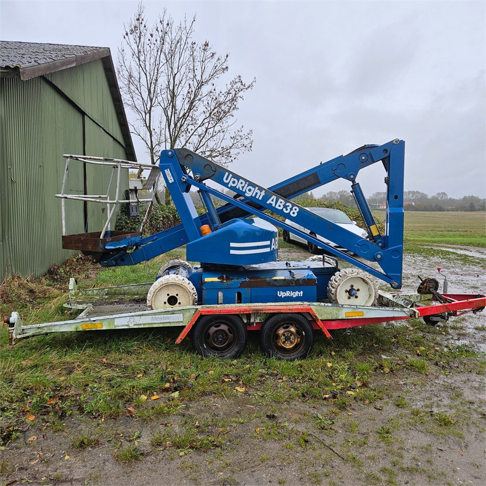 UpRight AB38 - 铰接臂:图5 UpRight AB38 - 铰接臂:图5