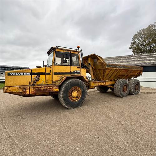 Volvo A20 - 铰接式自卸车:图1 Volvo A20 - 铰接式自卸车:图1