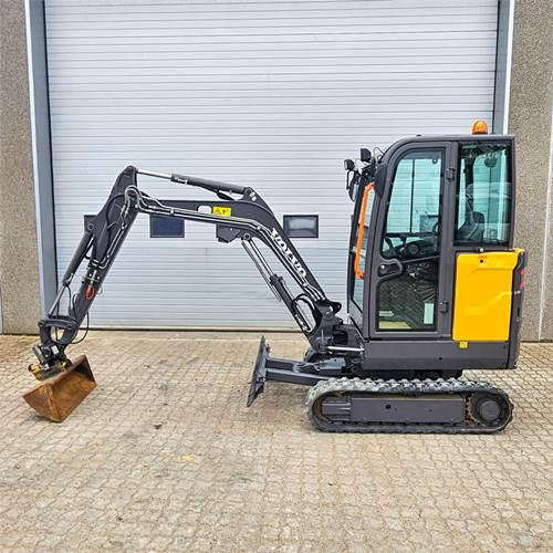 Volvo EC20 E - 小型挖掘机:图1 Volvo EC20 E - 小型挖掘机:图1