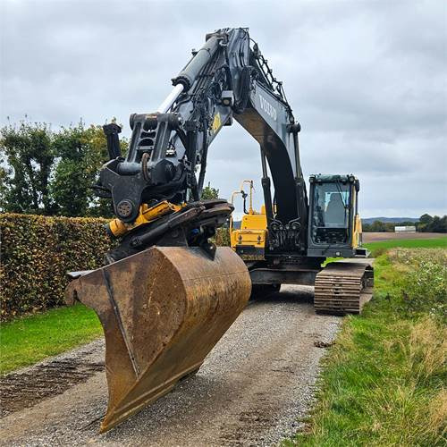 Volvo EC300 DL - 履带式挖掘机:图5 Volvo EC300 DL - 履带式挖掘机:图5