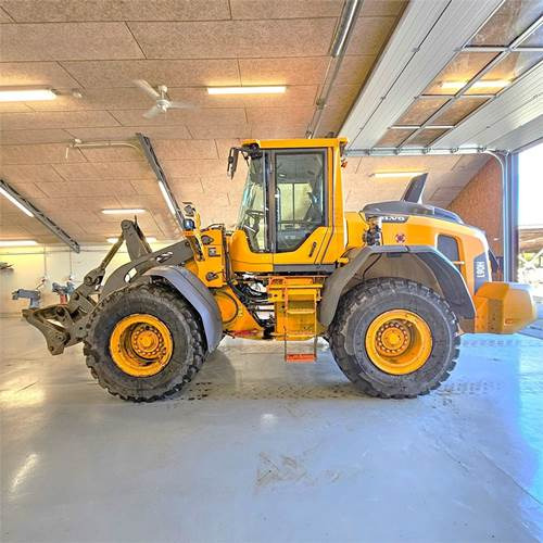Volvo L90 H - 轮式装载机:图2 Volvo L90 H - 轮式装载机:图2