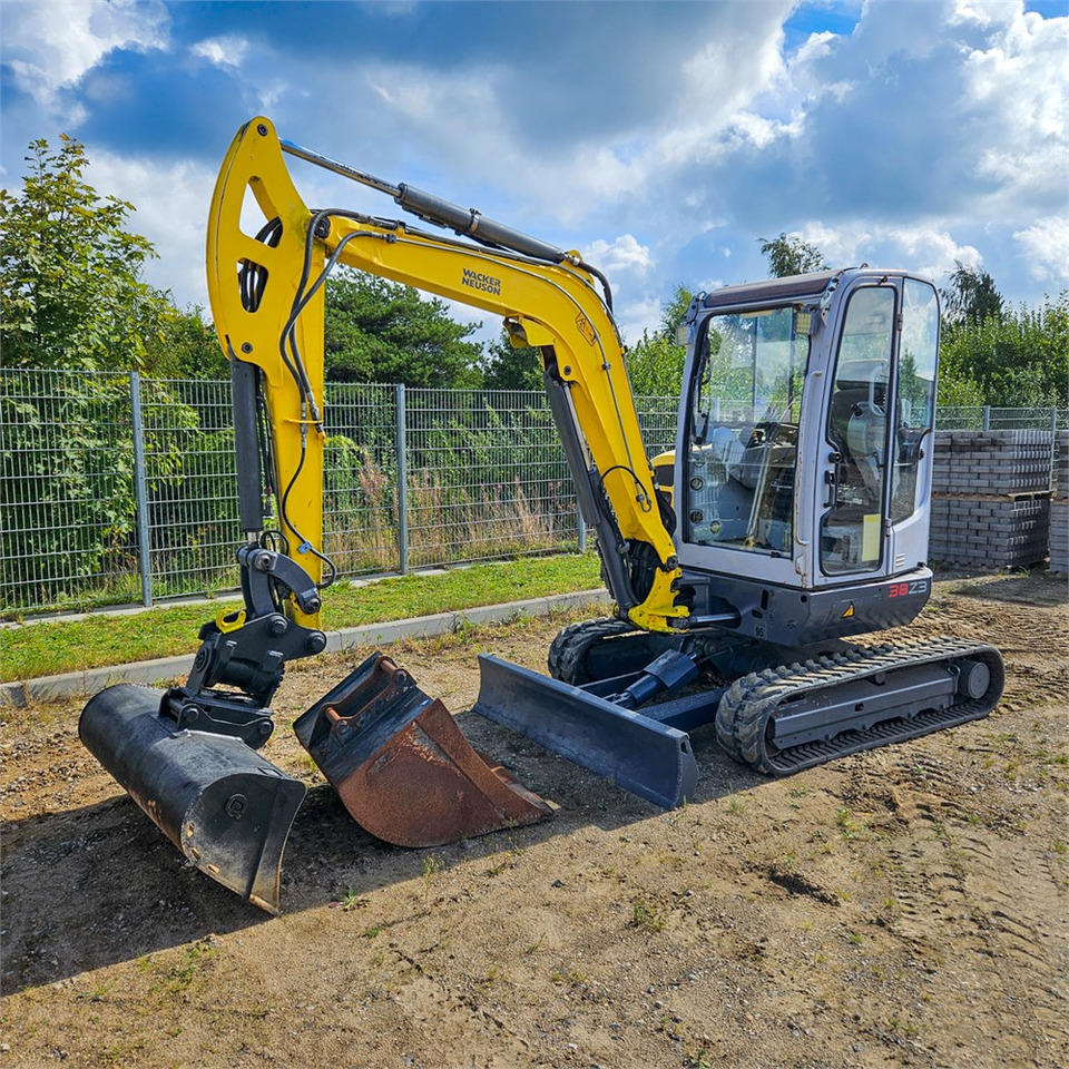 Wacker Neuson 38 Z3 - 小型挖掘机:图3 Wacker Neuson 38 Z3 - 小型挖掘机:图3