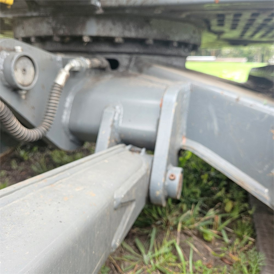 小型挖掘机 Wacker Neuson ET35:图42 小型挖掘机 Wacker Neuson ET35:图42