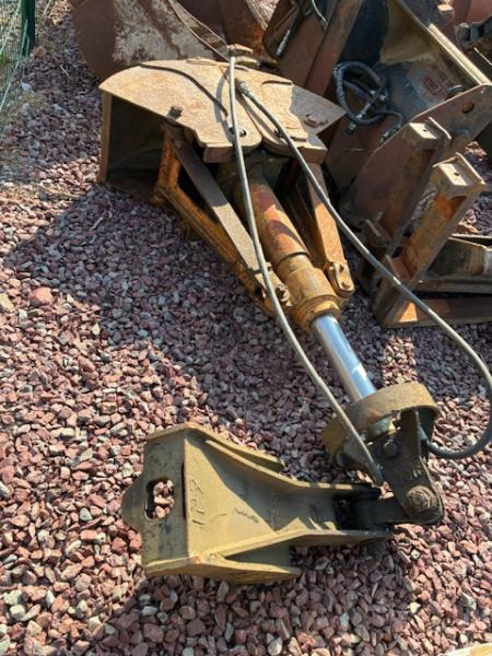 ARDEN EQUIPEMENT LOT EQUIPEMENTS QA 20 - 挖掘机铲斗 适用于 建筑机械:图4 ARDEN EQUIPEMENT LOT EQUIPEMENTS QA 20 - 挖掘机铲斗 适用于 建筑机械:图4