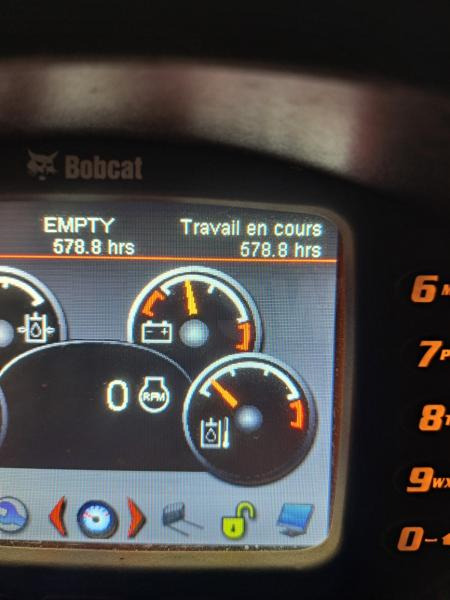 Bobcat T 450 - 履带式装载机:图5 Bobcat T 450 - 履带式装载机:图5