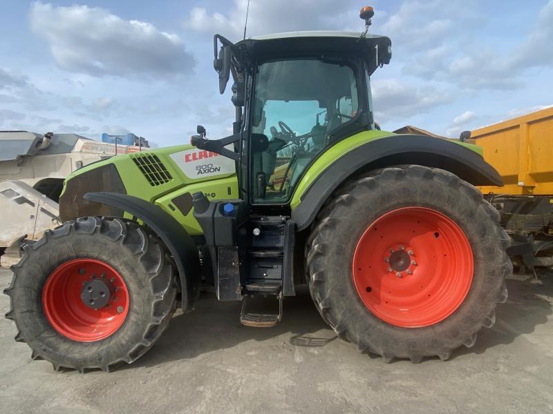 Claas Axion 800 - 拖拉机:图1 Claas Axion 800 - 拖拉机:图1