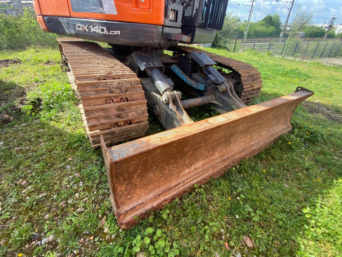 履带式挖掘机 Doosan DX 140 LCR-5：图12